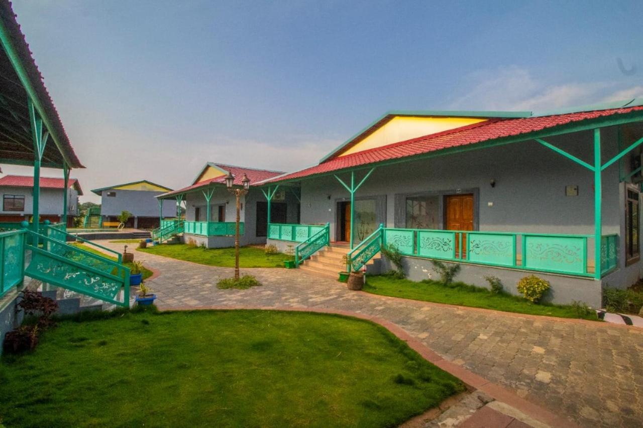 Wowstayz Dream View Heritage Khāpa Exterior photo